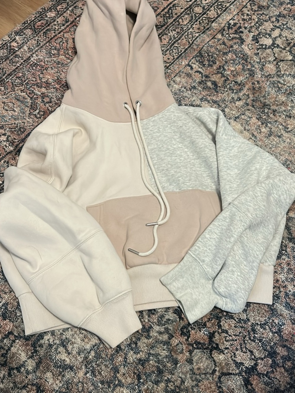 Abercrombie & Fitch Women’s Colorblock Hooded Sweatshirt in Beige and Light Gray